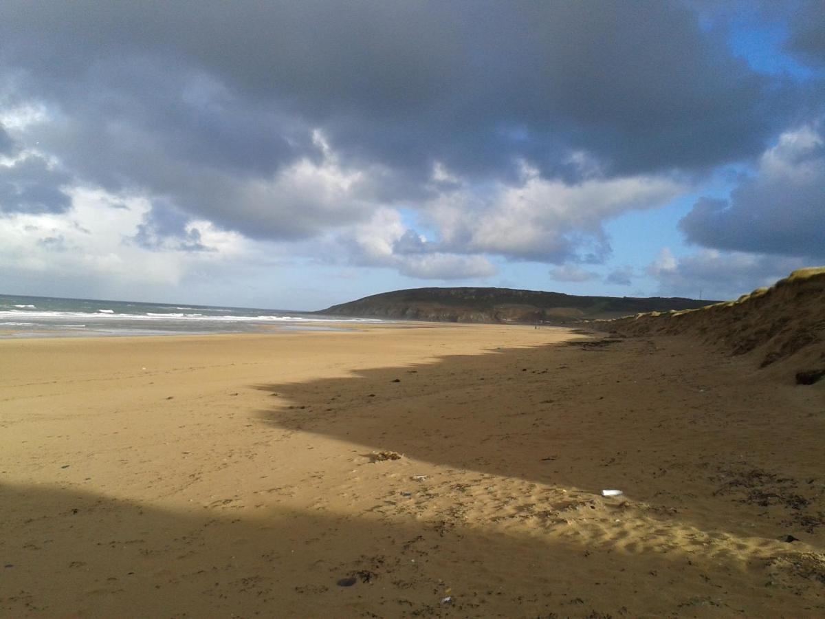 Gite "Rose Des Sables" - 800M De La Plage De Surtainville, Proche Commerces - Piscine En Juillet Et Aout ห้อง รูปภาพ
