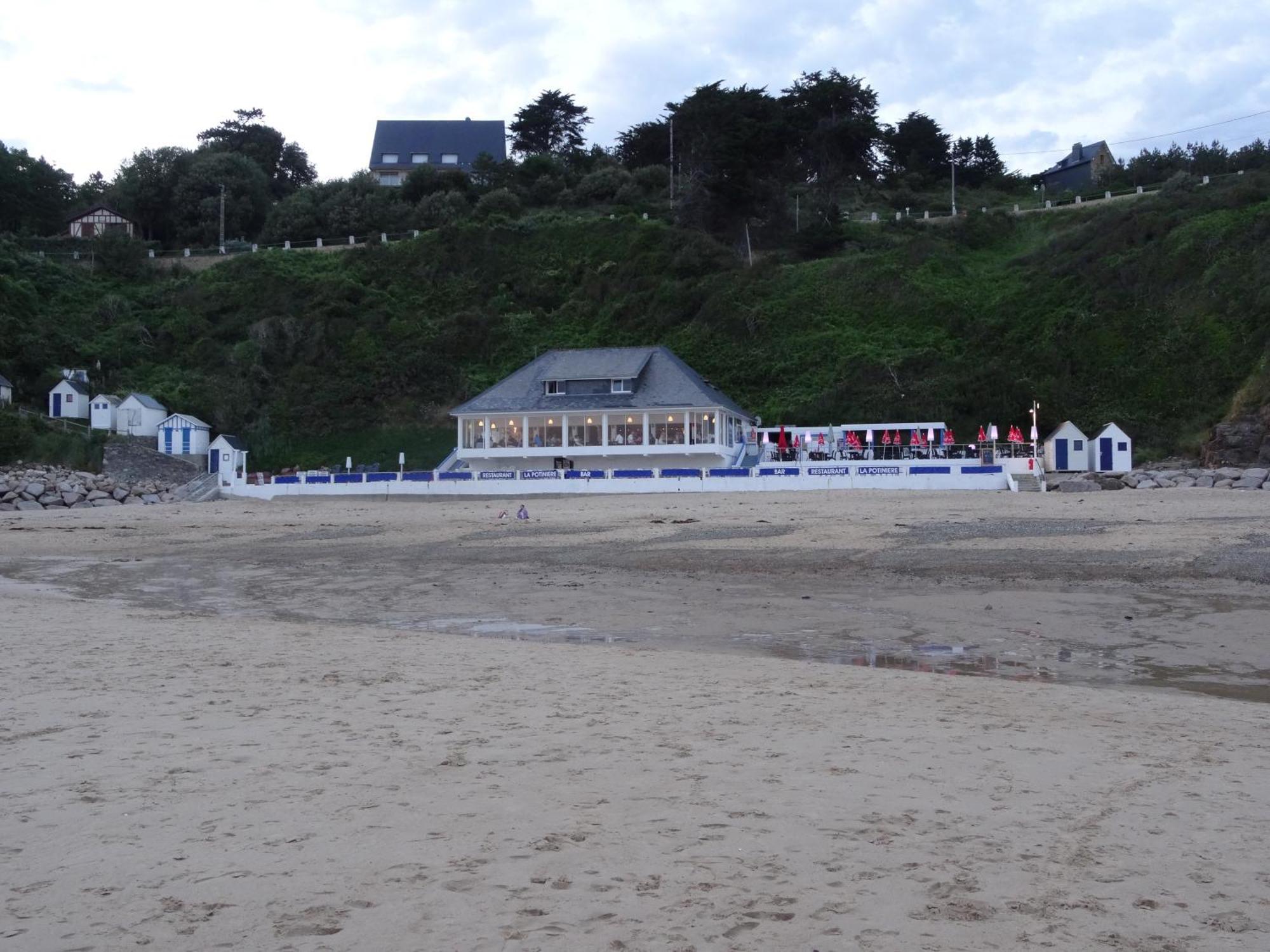 Gite "Rose Des Sables" - 800M De La Plage De Surtainville, Proche Commerces - Piscine En Juillet Et Aout ภายนอก รูปภาพ